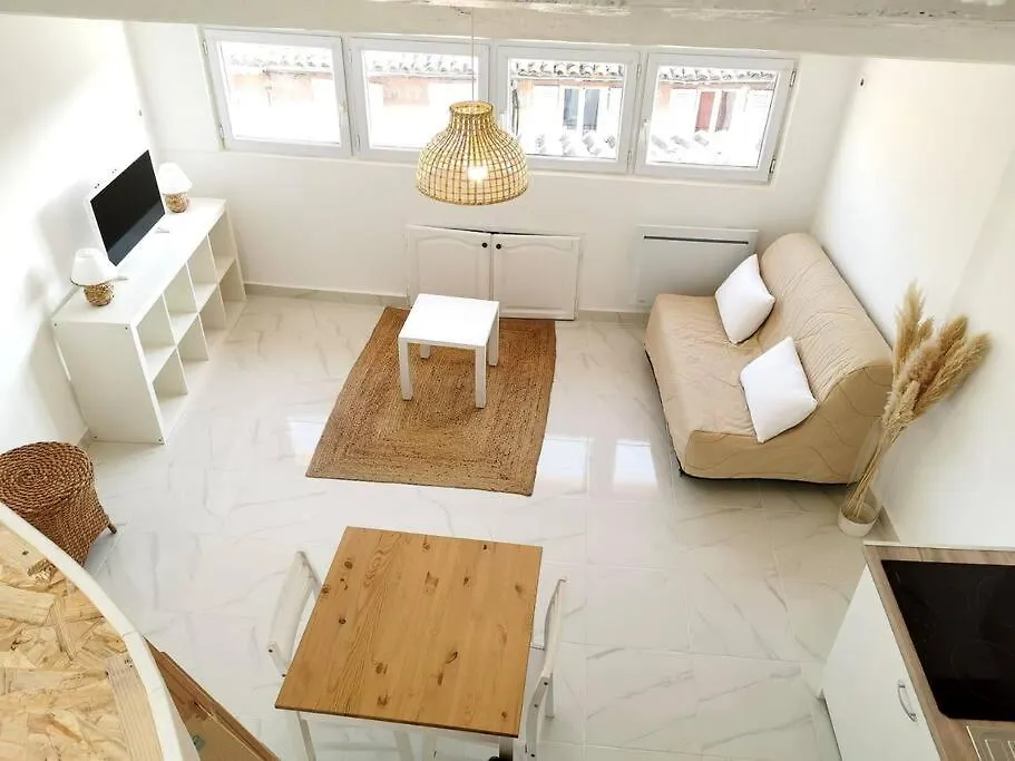 Apartment Studio Centre Ville Les Arcs Avec Vue Sur Massif Des Maures France